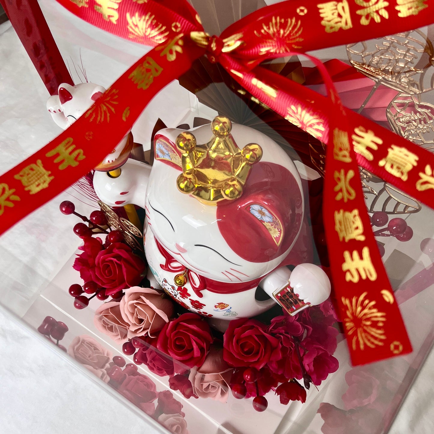 Pawsitive Luck Rose Box