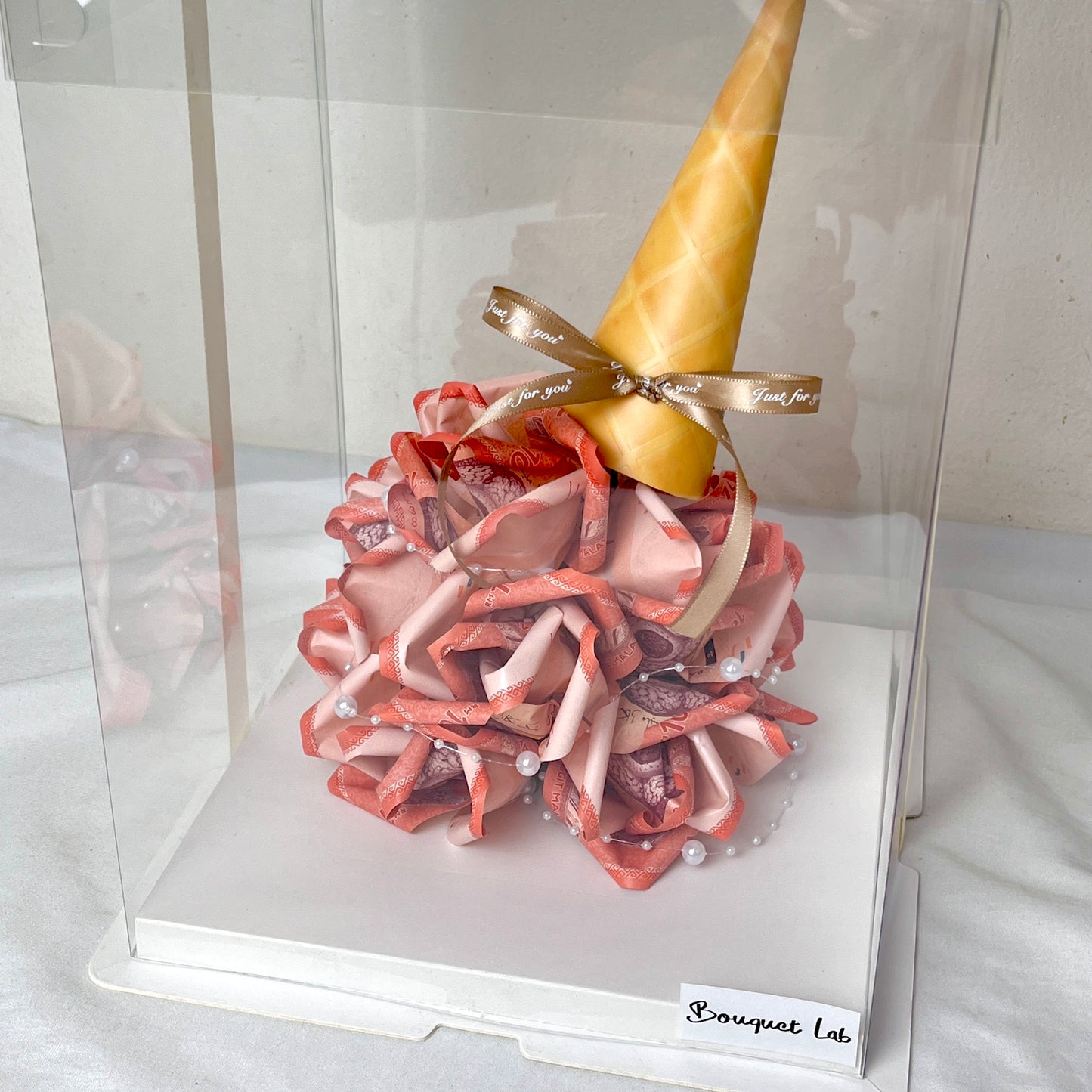 Rosy Ice Cream Cake 300