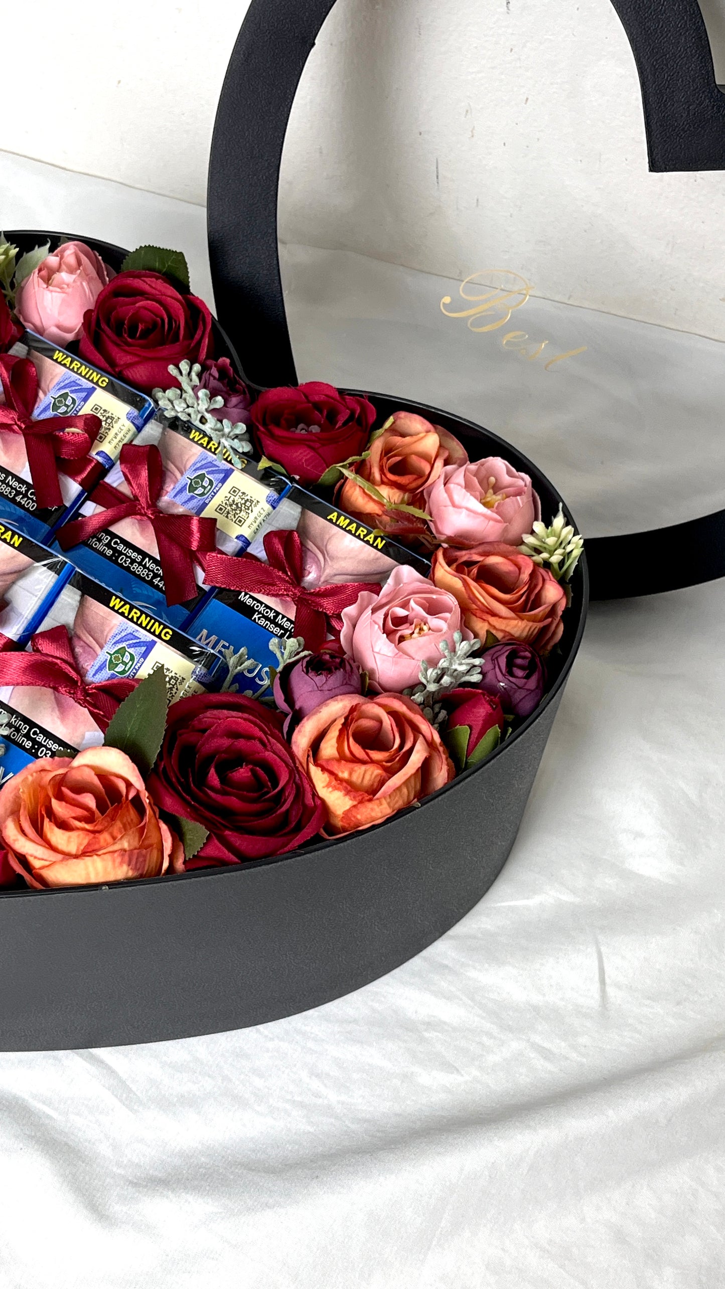 Smoky Roses Box